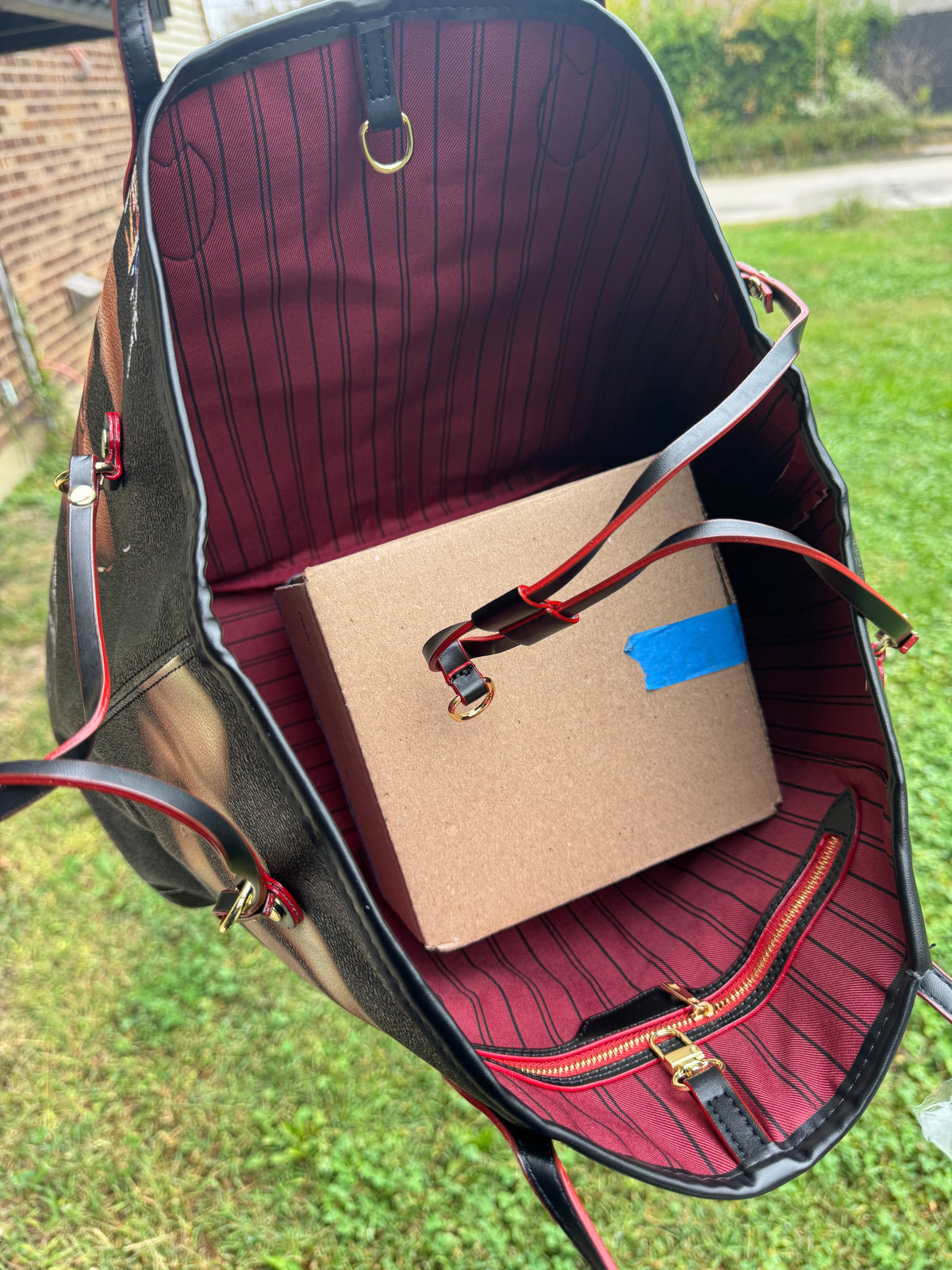 CB TOTE/PILLOW BAG